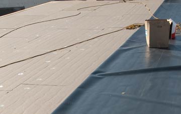 disadvantages of Black Corner flat roof insulation